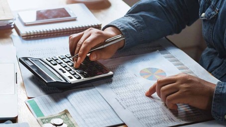 چرا حسابداری شغل پر درآمدی است؟